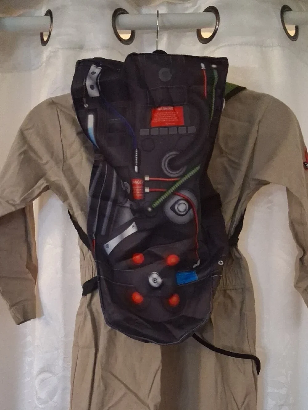 Spirit Ghostbusters Tan Jumpsuit with Red Patch and Green Straps - Picture 5 of 8